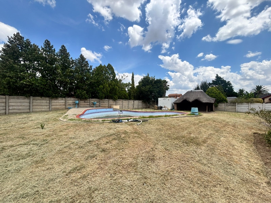 3 Bedroom Property for Sale in La Hoff North West